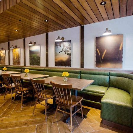 Fairfield Inn & Suites By Marriott Philadelphia Broomall/Newtown Square Εξωτερικό φωτογραφία