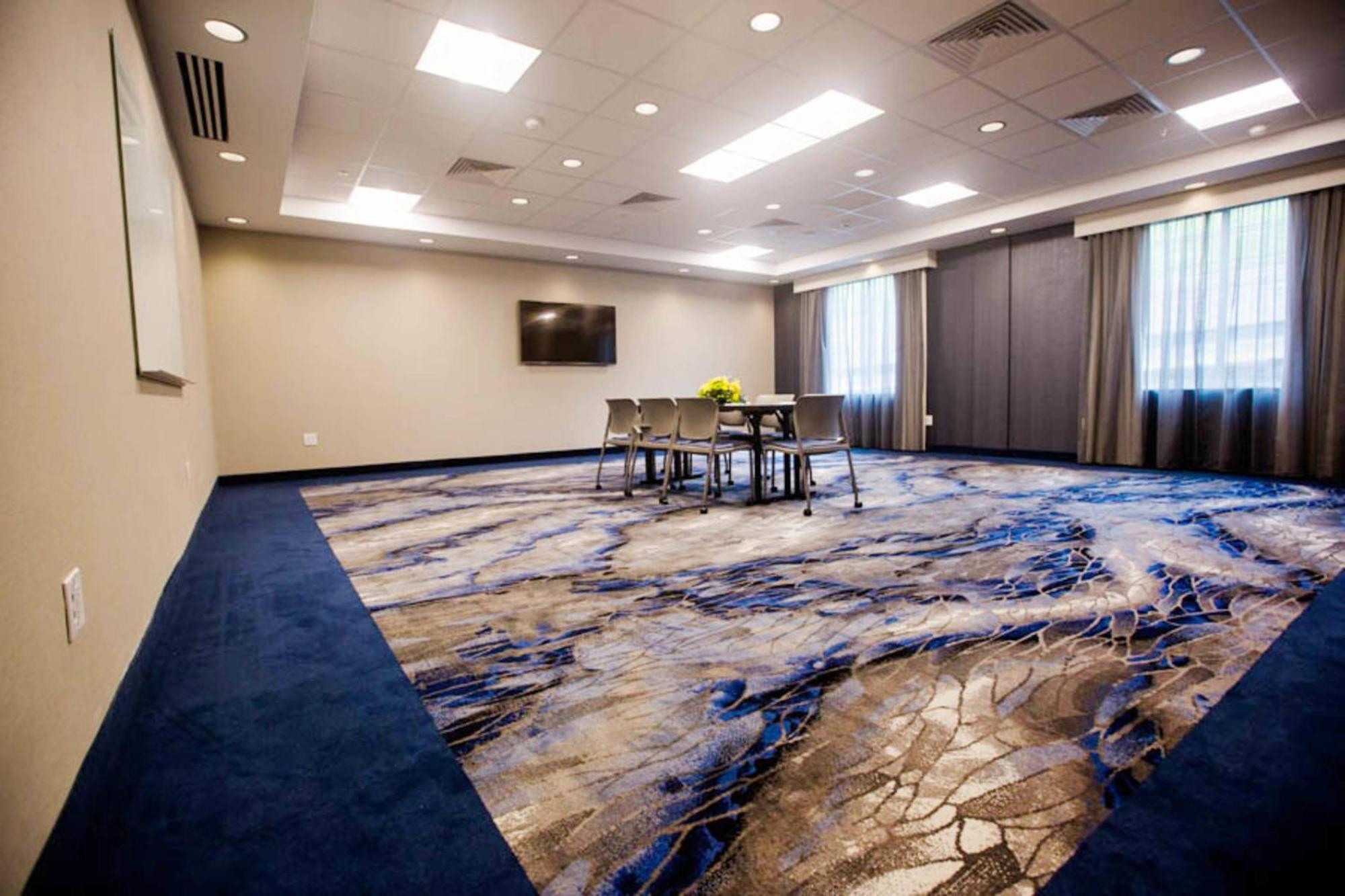Fairfield Inn & Suites By Marriott Philadelphia Broomall/Newtown Square Εξωτερικό φωτογραφία