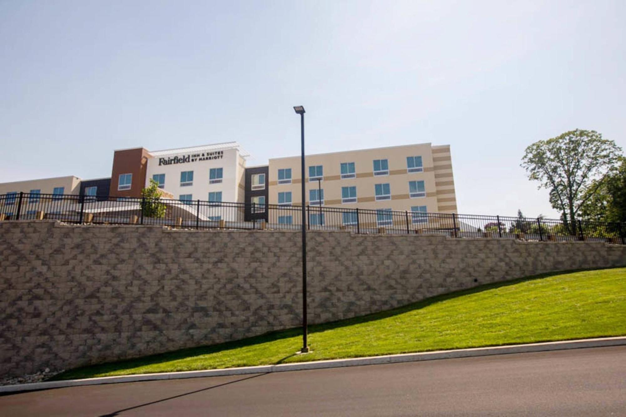 Fairfield Inn & Suites By Marriott Philadelphia Broomall/Newtown Square Εξωτερικό φωτογραφία
